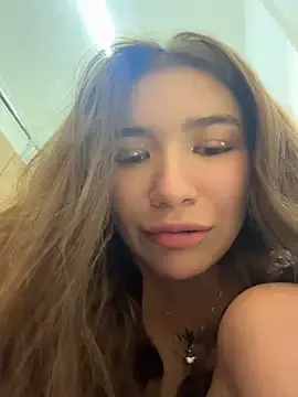 Stripchat Sex Cam of FlashTitsRoyal
