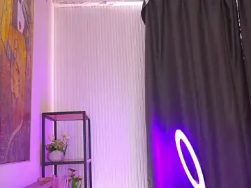 Stripchat Free Porn Cam of LiliBanger