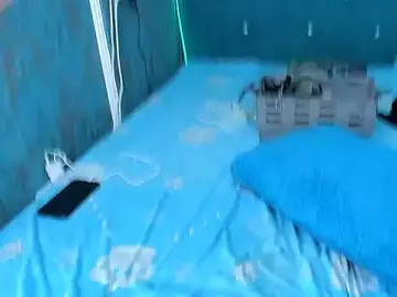 Stripchat Live Sex Cam of RedAssHottie