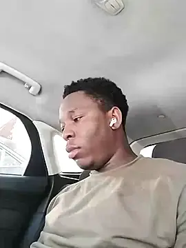 Stripchat Adult Webcams of Bigchocco