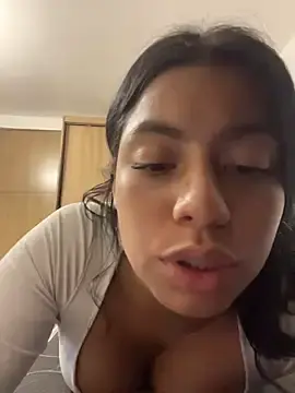 Stripchat Live Porn of Laia_white