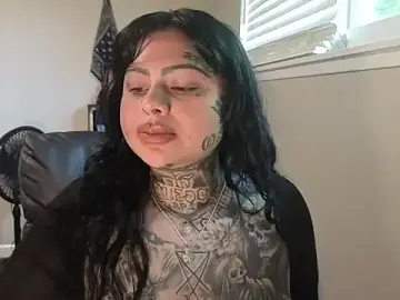 Stripchat Live Porn of chicanachic13
