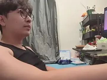 Stripchat Live Sex Cam of Runufxl