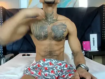 Stripchat Live Sex of Salomon_koude