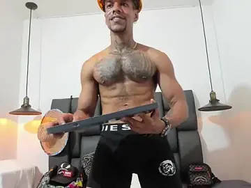 Stripchat Live Sex of Salomon_koude
