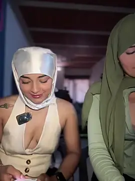 Stripchat Watch Live Sex Cams of lalilamassu1