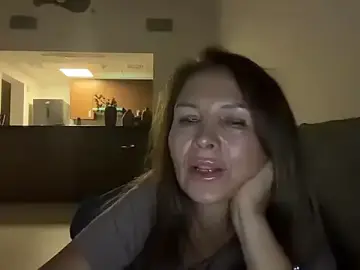Stripchat Nude Webcam of Avelinii