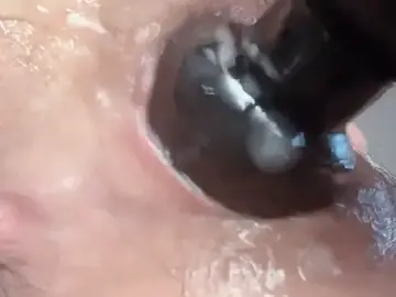 Stripchat Watch Live Sex Cams of Krismil3