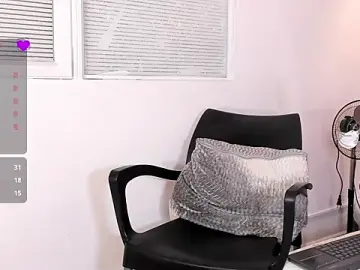Stripchat Live Sex of bella_adaams