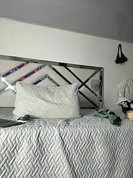 Stripchat Free Porn Cam of maybelline69