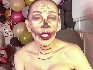 Stripchat Best live sex cam show of EvelinaGrey