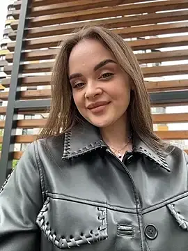 Stripchat Free Live Porn of KristiRich