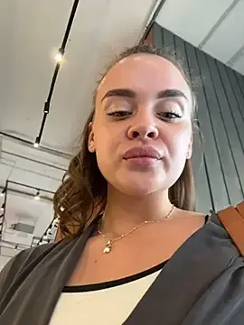 Stripchat Watch Live Sex Cams of KristiRich