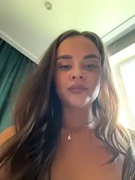 Stripchat Sex Cam of KristiRich