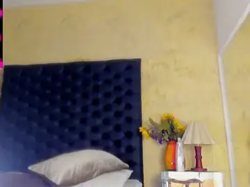 Stripchat Watch Live Sex Cams of VeronikaBloom_