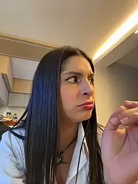 Stripchat Sex Cam of charlotte_stevenss_