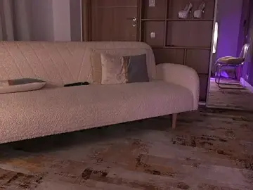 Stripchat Free Live Porn of ArianaXO_
