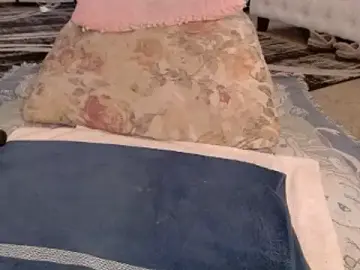 Stripchat Free Porn Cam of chanel_love