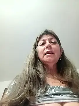 Stripchat Live Porn of emma_tour