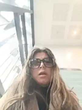 Stripchat Live Porn of emma_tour