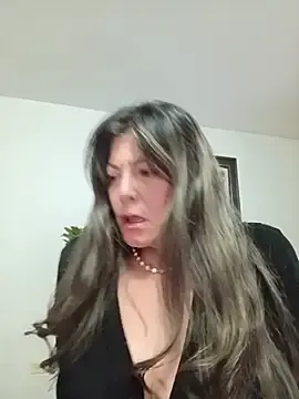 Stripchat Live Porn of emma_tour
