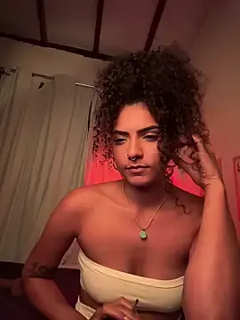 Stripchat Live Sex Cam of kushg_rl
