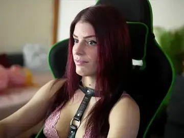 Stripchat Sex Cam of Bellis_Perenis