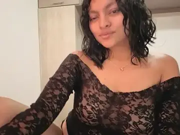 Stripchat Free Porn Cam of Candela___
