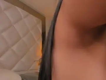 Stripchat Free Live Porn of KimRoussee