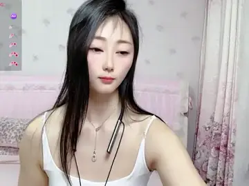Stripchat Free Porn Cam of anjila888