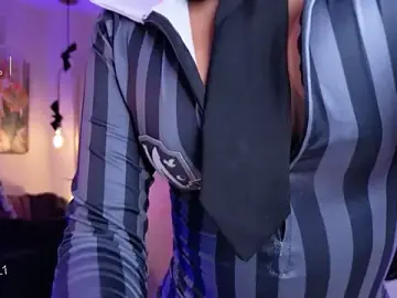 Stripchat Free Live Porn of emilyruiz1