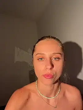 Stripchat Live Porn of BabyAnais