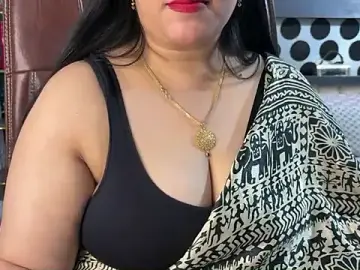 Stripchat Free Porn Cam of FlatVincy4