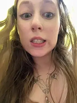 Stripchat Adult Video Chat of FroggyAnna