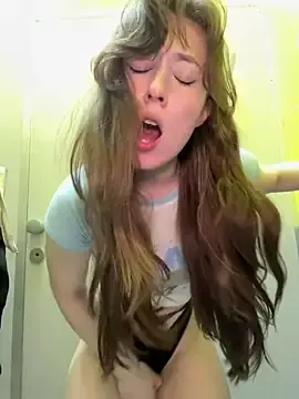 Stripchat Adult Webcams of FroggyAnna