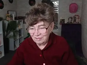 Stripchat Sex Cam of Betty_Brick