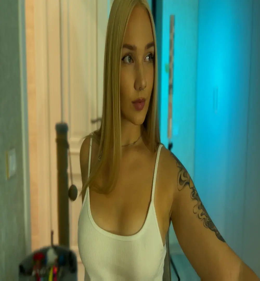 1AlexaGoddess3