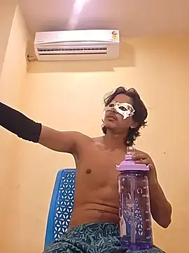 Stripchat Live Porn of ThriftyRose