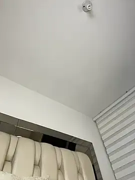 Stripchat Watch Live Sex Cams of ALISSON_FOXXX1
