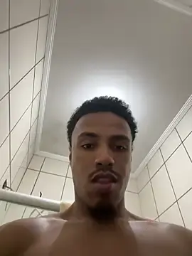 Stripchat Free Porn Cam of LorenzoBlack27
