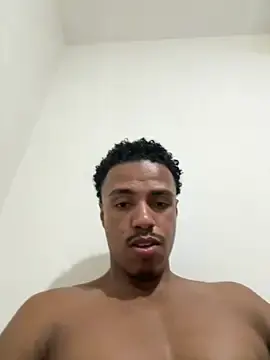 Stripchat Free Live Porn of LorenzoBlack27
