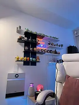 Stripchat Free Porn Cam of Sharon_07