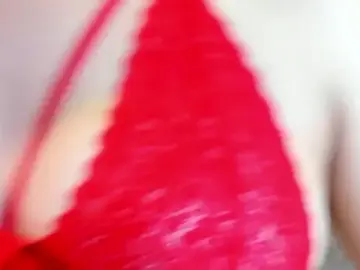 Stripchat Sex Cam of Sweet_Chloe18