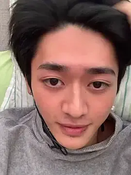 Stripchat Live Sex Cam of nowariwish