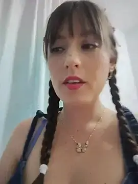Stripchat Watch Live Sex Cams of Belly_Rosse