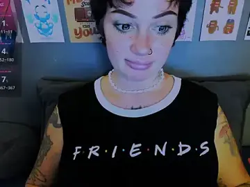Stripchat Free Porn Cam of EllieOz