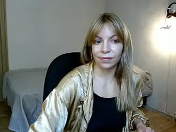Stripchat Live Sex Cam of JuliagGladkikh