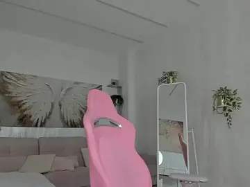 Stripchat Free Live Porn of TiffanyHouston_