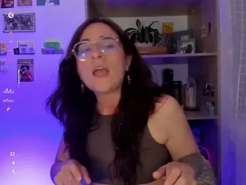 Stripchat Free Porn Cam of linda_giggle