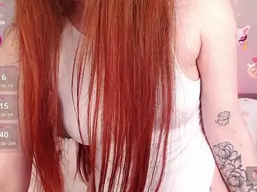 Stripchat Best Webcam of Evarey_